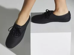 Clearance Women's Champion Originals Leather Sneaker Women Leather