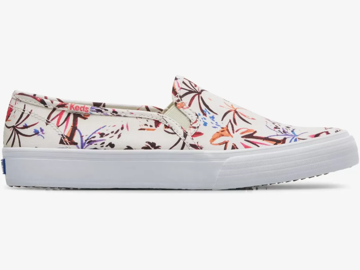 Women's Double Decker Island Print Slip On Sneaker Women Slip Ons