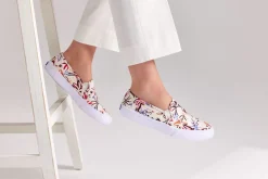 Women's Double Decker Island Print Slip On Sneaker Women Slip Ons
