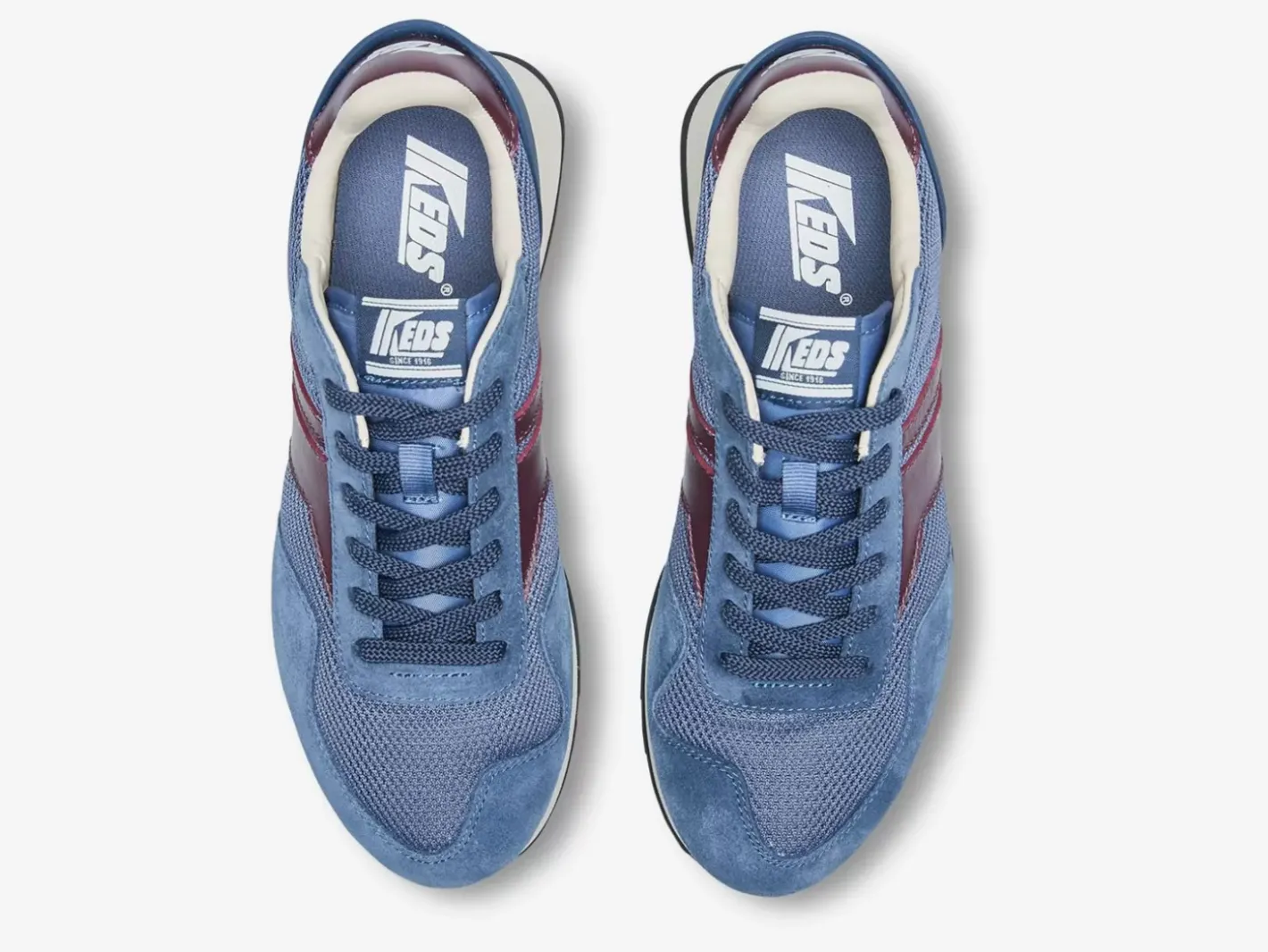 Women's Renaissance Sneaker Women Lace Ups