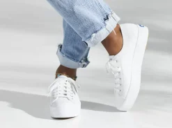 Discount Women's Triple Kick Leather Sneaker Women Platforms